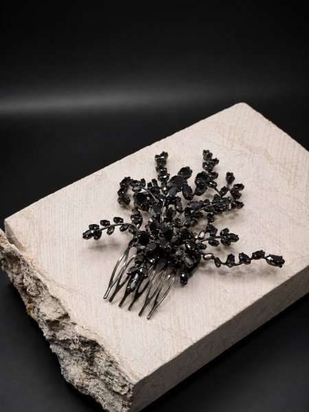 Shadow hair comb