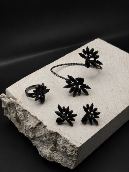 Black sun